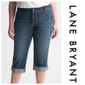 “Genius Fit” Stretch Denim Capris  { Lane Bryant }